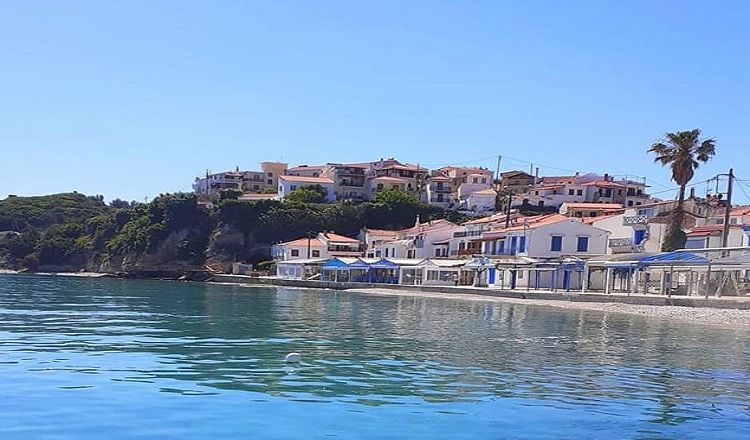 Karlovasi (Samos) - Pireo: Billetes de Ferry