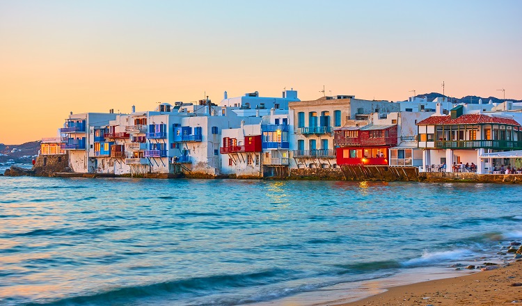 Piraeus - Mykonos: Ferry tickets and routes