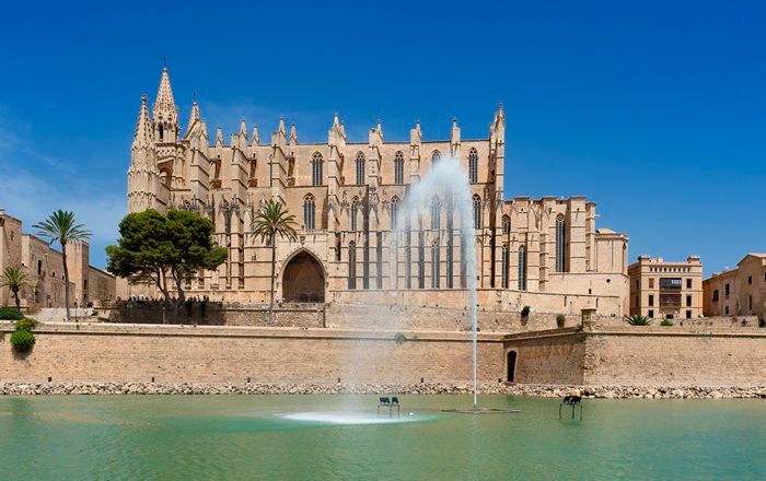 Barcelona - Palma de Mallorca: Tickets de ferry y rutas