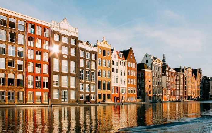 Amsterdam - Newcastle: Ferry Tickets and Routes