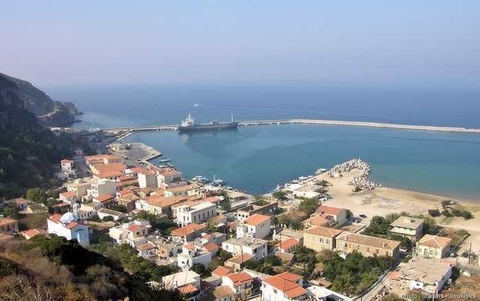 Athens - Karlovasi (Samos) : Billets de ferry et itinéraires